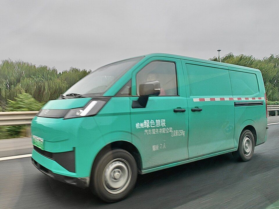 Farizon V7E