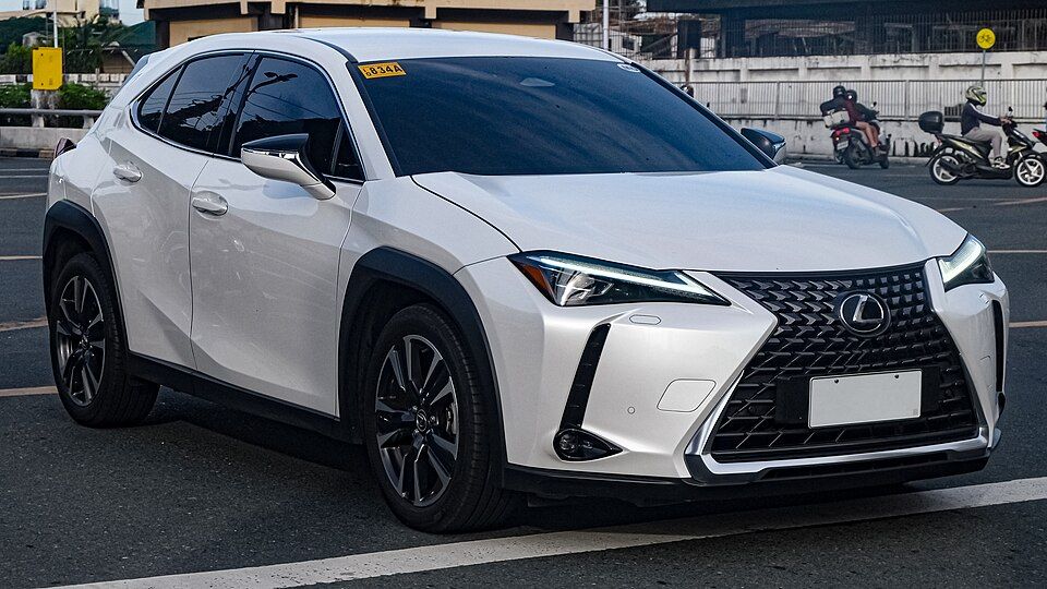 Lexus UX 300h