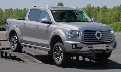 GWM Cannon Alpha PHEV