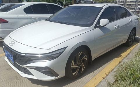 Hyundai i30 Sedan